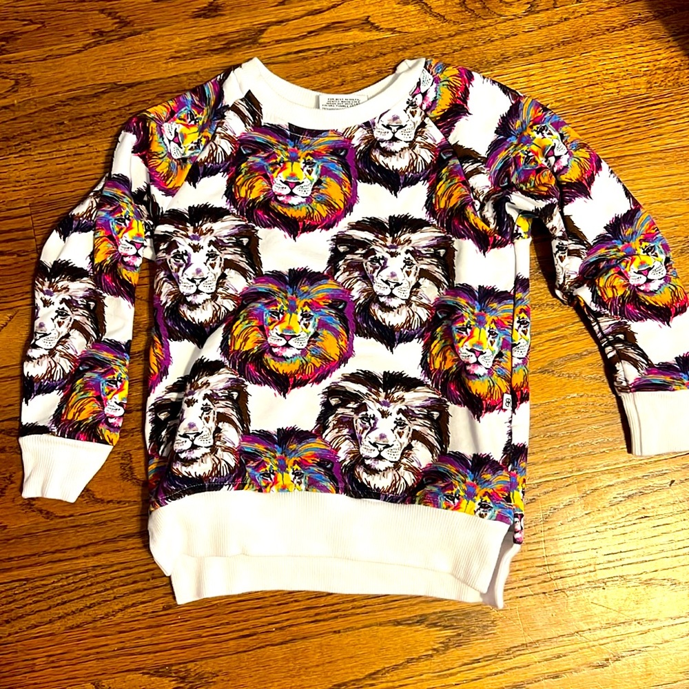 2T NWOT Bums & Roses